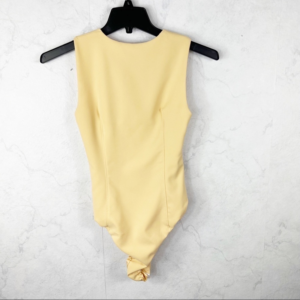 [Zara] Yellow Plunge Bodysuit - Picture 7 of 7